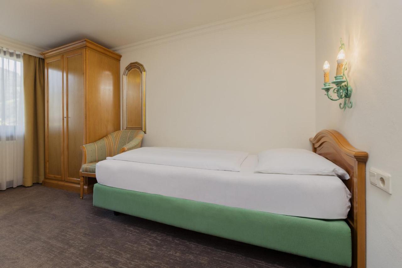 Hotel Tauernhof Kaprun Luaran gambar