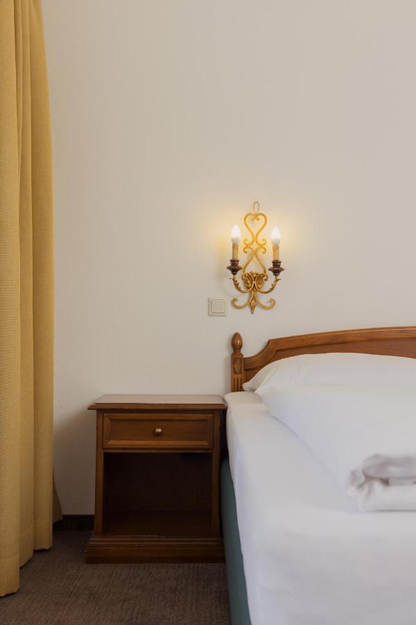 Hotel Tauernhof Kaprun Luaran gambar